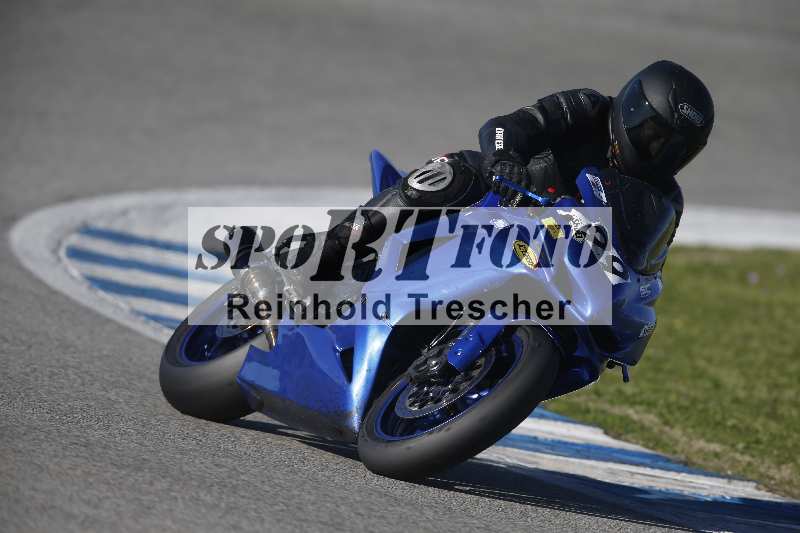 /Archiv-2024/02 29.01.-02.02.2024 Moto Center Thun Jerez/Gruppe gruen-green/99